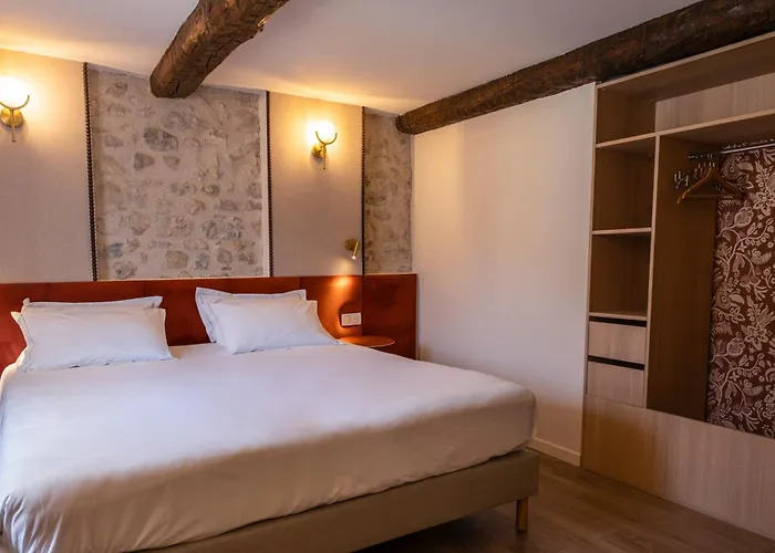 Hôtel Restaurant Le Lachens